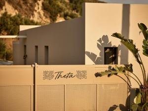Villa Theta by Villa Select