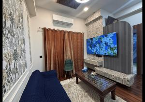 Green Villa