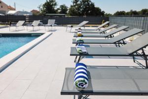Villa IviCasa with pool