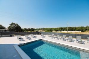 Villa IviCasa with pool
