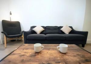 Central Brixham 4-Bed, Sleeps 7, Walk to Harbour