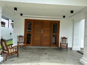 SAHAS Villa - Private Riverfront Garden Retreat in Beruwala