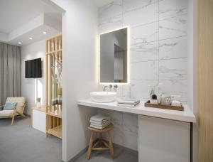 Poseidon Deluxe Apartments