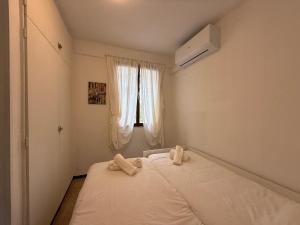 Apartamento con chimenea, terraza y acceso al pantano