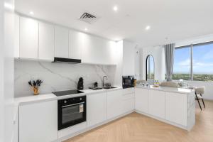 Free housekeeping visits during your stay - StayShort - Stylish 1 Bedroom Duplex in DIFC that Sleeps 4