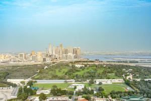 Free housekeeping visits during your stay - StayShort - Stylish 1 Bedroom Duplex in DIFC that Sleeps 4