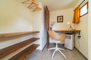 Casa Galya with private patio by GardaDoma