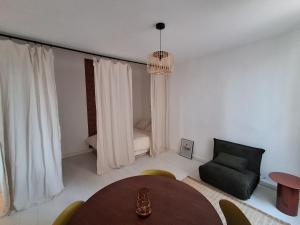 Beau T1 lumineux, calme, rénové avec climatisation