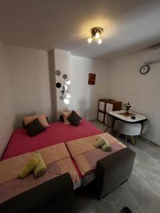 Inga Sea View Apartment with Free Parking