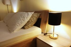 Charming High-Ceiling Apartment near Rijeka Center