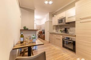 Hostly Vatican Central Apartment