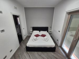 La Lira Two GuestHouse