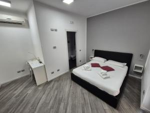 La Lira Two GuestHouse