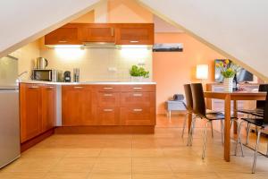 Aparteo Przy Nosalu 42 Apartments SPA&SKI Jacuzzi Sauna Free