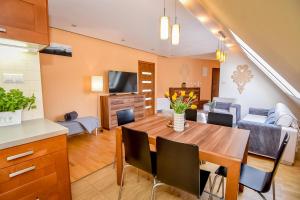 Aparteo Przy Nosalu 42 Apartments SPA&SKI Jacuzzi Sauna Free