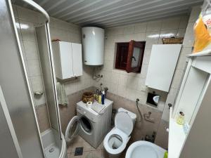 Cozy Family Apartment 50m to Beach