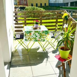 T3 Nantes - Parking privé - Terrasse - Proche Busway