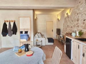 Casa Caragol
