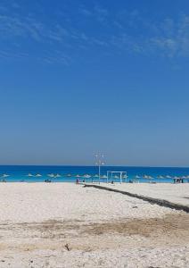 luxury and white sand beach house in good location