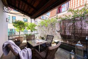 Spacious 2BR Apartment with Terrace & AC in Old Town by EasyBNB Premium