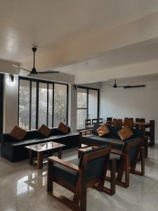 Pool House Kochi
