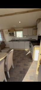 Bayside Retreat - Seal Bay Resort, Selsey