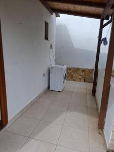 Modern Studio in Orikum with Garden View