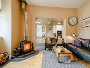 3 Bed in Stirling oc-78670