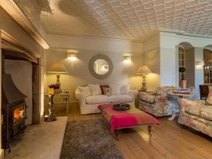 2 Bed in Grange Over Sands oc-lcc01