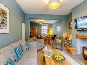 3 Bed in Keswick oc-86162