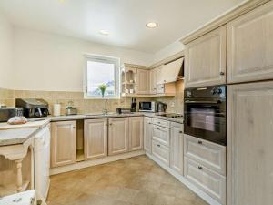 2 Bed in Windermere oc-sz579