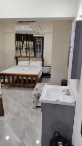Golden Stay Inn