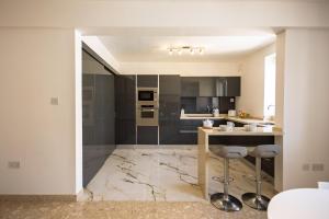 Superlative 3BR in the Heart of Sliema by Buena Vista