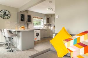 3 Bed in Matlock Moor oc-m36349