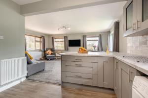 3 Bed in Matlock Moor oc-m36349