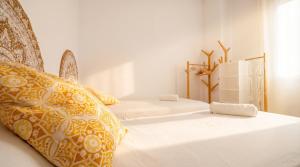 Oasis in the heart of Seville - 2 BR apt with FREE PARKING