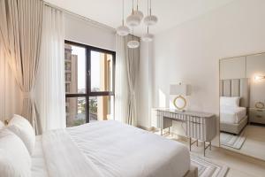 Luxury Fully-Equipped 1BD Apartment in MJL