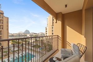 Luxury Fully-Equipped 1BD Apartment in MJL