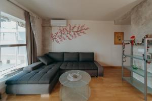 WELCS APTO 337 EMP con terraza y piscina compartida