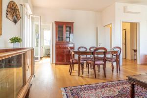 Charming Apartment In The City Center "Terrazza Sui Tetti" Con Parcheggio Gratuito