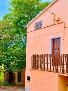 Nido Romantico Frontale Apiro con Bancone