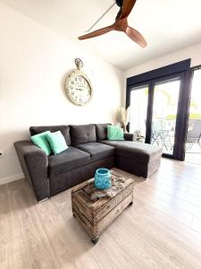 Charming bungalow with panoramic rooftop terrace