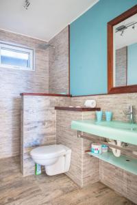 The View Lower Deck - by ZenBreak