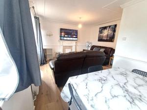 Docklands 3-Bedroom Apartment ExCeL & City Links
