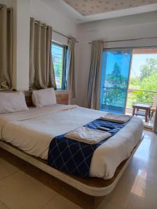 Strawberry King Resort