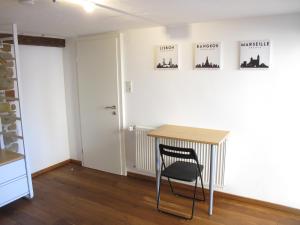Furnished room with private bathroom near Luxembourg