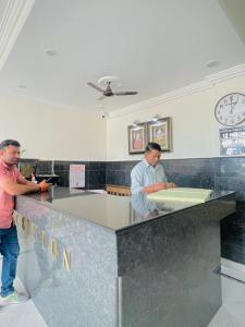 Hotel Har Ki Pauri with terrace Ganga view