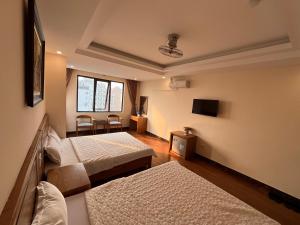Hoàng Gia Hotel