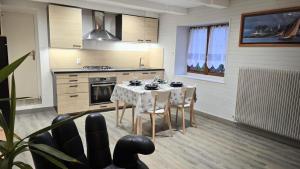 Maison 4 pers, plage & GR34 à pied, jardin clos