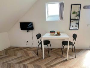 Charmant studio moderne avec jardin privé